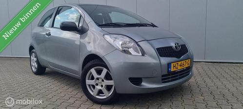 Toyota Yaris 1.0 VVTi Terra, Auto's, Toyota, Bedrijf, Te koop, Yaris, ABS, Airbags, Airconditioning, Alarm, Boordcomputer, Centrale vergrendeling