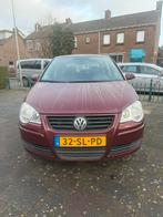 Volkswagen Polo 1.4 55KW 2006 Rood, Auto's, Voorwielaandrijving, 15 km/l, 74 pk, Origineel Nederlands