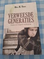 R. Toes - Verweesde generaties, R. Toes, Maatschappij en Samenleving, Ophalen of Verzenden, Zo goed als nieuw
