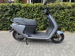 Segway E110S geel kenteken als nieuw! BJ2024 slechts 542KM, Fietsen en Brommers, Scooters | Overige merken, Ophalen, Maximaal 45 km/u