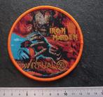 Iron Maiden prachtige limited edition Virtual XI patch 266, Verzamelen, Verzenden, Nieuw, Kleding