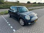 Mini Cooper  / Leder & Panoramadak / Stoelverwarming, Auto's, 4 cilinders, Panoramadak, Leder, Handgeschakeld