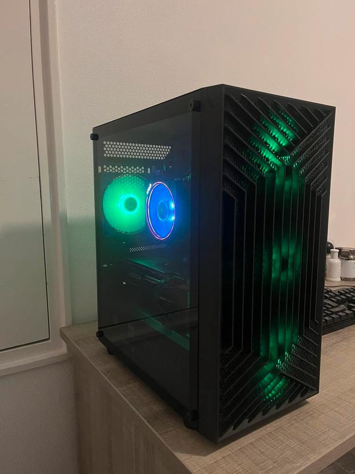 Game gaming pc | RX 6650 XT | ssd | fivem I cod Fortnite gta, Computers en Software, Desktop Pc's, Zo goed als nieuw, 3 tot 4 Ghz