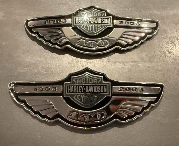 Harley Davidson 2003 - 100th Badges Tank, Motoren, Onderdelen | Harley-Davidson, Gebruikt, Ophalen of Verzenden
