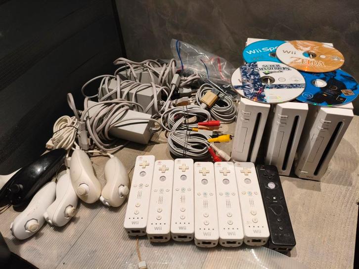 Nintendo Wii Lot - Consoles, Controllers, Games & Meer!, Spelcomputers en Games, Spelcomputers | Overige, Gebruikt, Ophalen of Verzenden