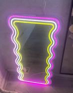wave spiegel met licht, Ophalen of Verzenden, Zo goed als nieuw