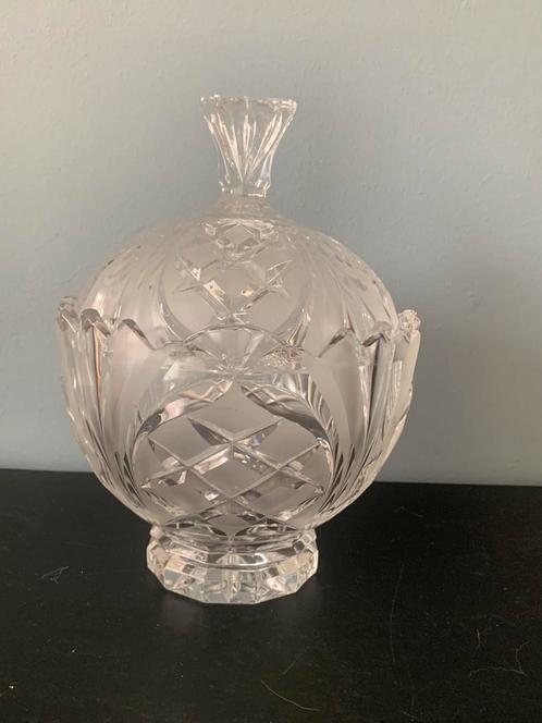 Kristallen bonbonnière, Antiek en Kunst, Antiek | Glas en Kristal, Ophalen of Verzenden