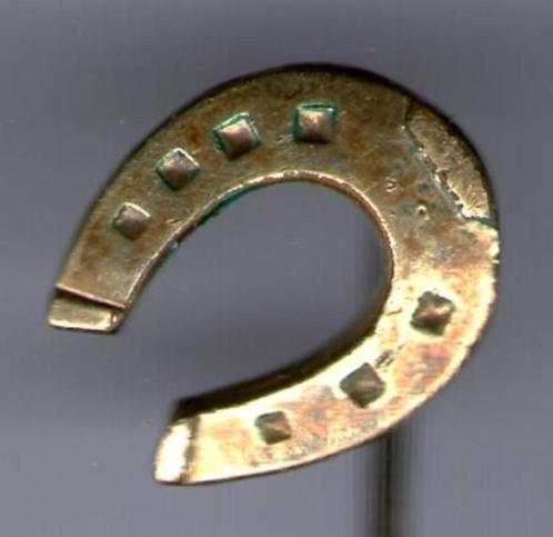 Hoefijzer koper speldje ( N_089 ), Verzamelen, Speldjes, Pins en Buttons, Zo goed als nieuw, Speldje of Pin, Dier of Natuur, Verzenden
