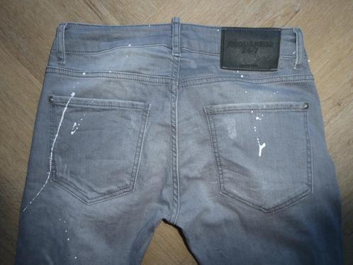 Grijze Dsquared2 Lazio broek maat 29-32, 44 knoopjessluiting, Kleding | Heren, Spijkerbroeken en Jeans, Zo goed als nieuw, W32 (confectie 46) of kleiner