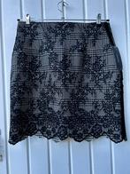 Zara rok, Maat 42/44 (L), Nieuw, Ophalen of Verzenden, Knielengte