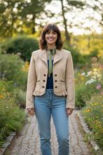 jasje Amisu, Verzenden, Beige, Zo goed als nieuw, Jasje