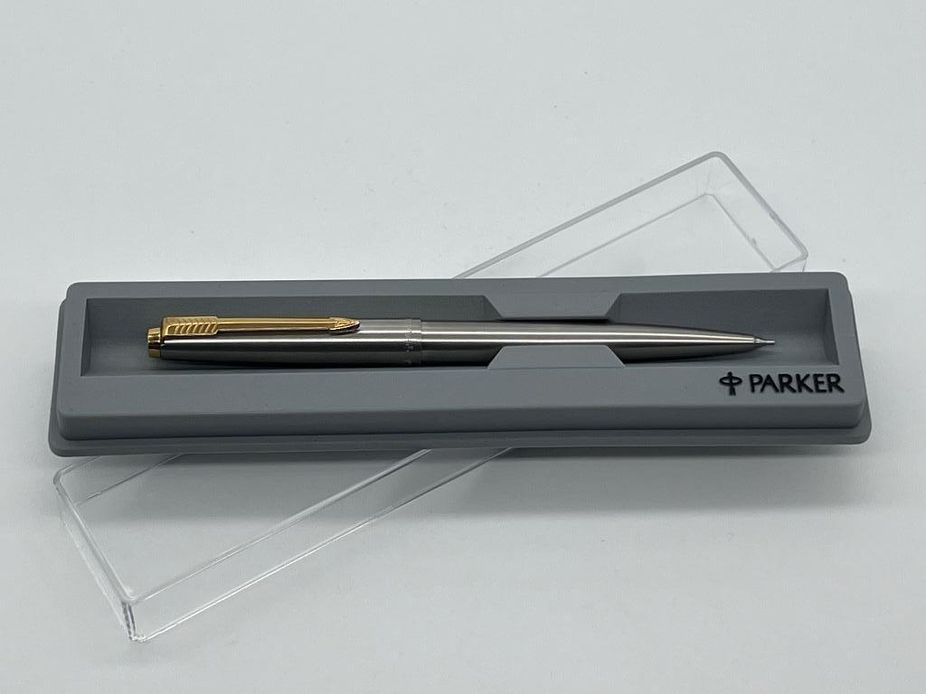 Parker 45 Steel GT vulpotlood, Verzamelen, Pennenverzamelingen, Zo goed als nieuw, Vulpotlood, Parker, Met doosje, Verzenden