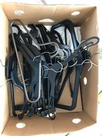 GRATIS kledinghangers, Kleding | Dames, Kledinghangers, Ophalen, Zo goed als nieuw