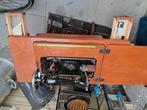 Vintage Singer Naaimachine met Tafel, Antiek en Kunst, Antiek | Naaimachines, Ophalen of Verzenden
