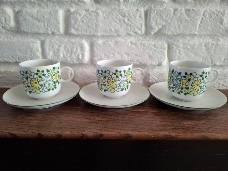 Set van 3 vintage Melitta Germany kop en schotel. Wit, groen, Antiek en Kunst, Antiek | Servies los, Ophalen of Verzenden