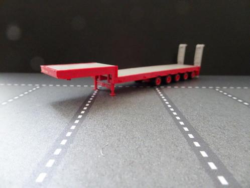 809 herpa 5 as oprij oplegger rood grijs 1:87 truck trein, Hobby en Vrije tijd, Modelauto's | 1:87, Zo goed als nieuw, Bus of Vrachtwagen