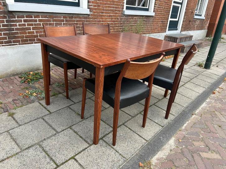 Fristho Eetkamerset - Vintage Design, Huis en Inrichting, Tafels | Eettafels, Gebruikt, 100 tot 150 cm, Vier personen, Vierkant