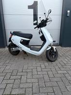 Niu m+sport 50, Ophalen of Verzenden, Zo goed als nieuw, Elektrisch, Overige merken