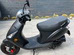 La souris scooter city S mat zwart, juni 2024, Fietsen en Brommers, Scooters | Piaggio, Ophalen, Overige modellen, Zo goed als nieuw