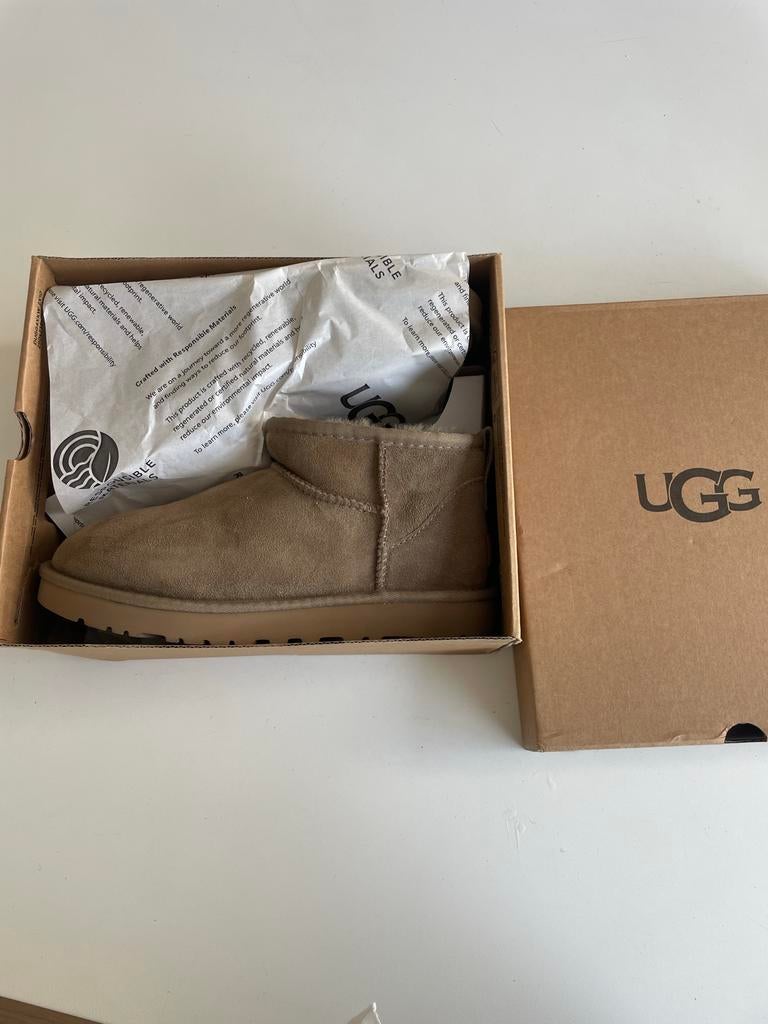 Ugg ultra mini boot maat 40 nieuw, Kleding | Dames, Schoenen, Overige kleuren, Lage of Enkellaarzen, Nieuw, Ophalen of Verzenden