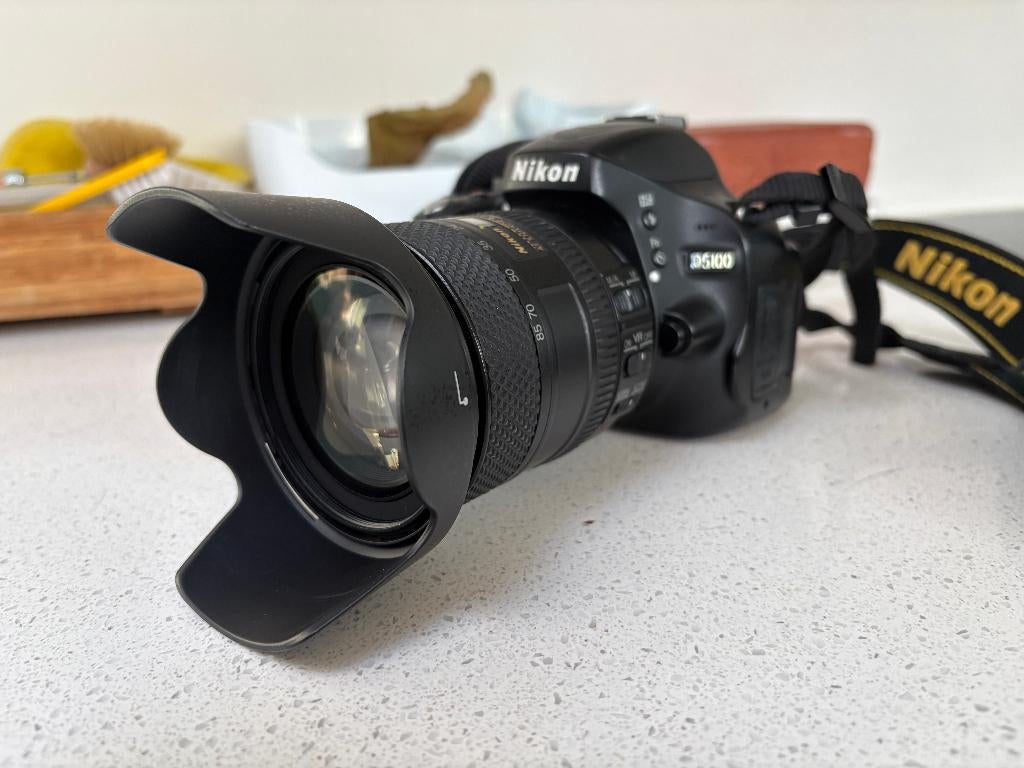 Nikon D5100 met 16-85mm objectief, Audio, Tv en Foto, Fotocamera's Digitaal, Ophalen, Gebruikt, Spiegelreflex, 4 t/m 7 keer