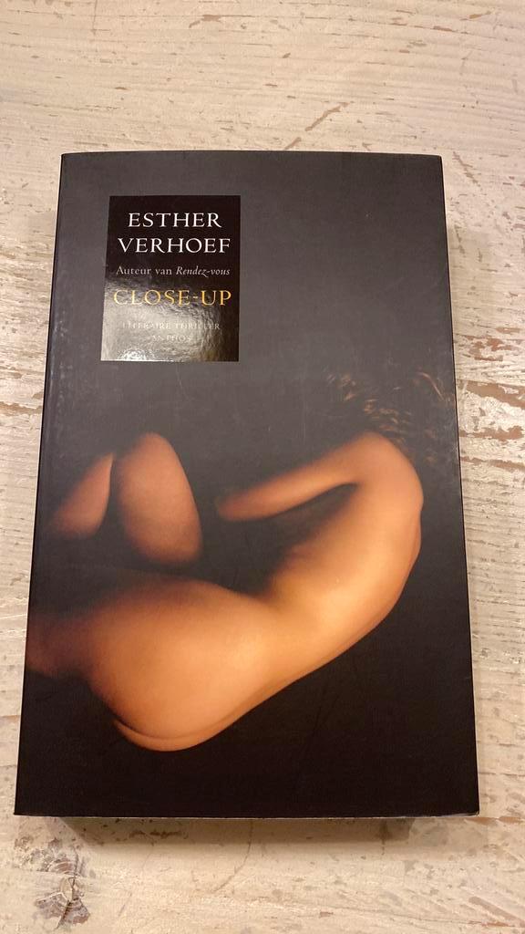 Esther Verhoef - Close-up, Boeken, Thrillers, Zo goed als nieuw, Ophalen of Verzenden