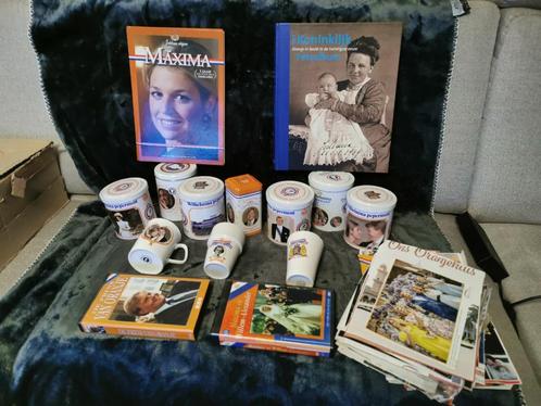 ORANJE Pakket - Ons Koningshuis, div. items, Verzamelen, Koninklijk Huis en Royalty, Zo goed als nieuw, Overige typen, Nederland