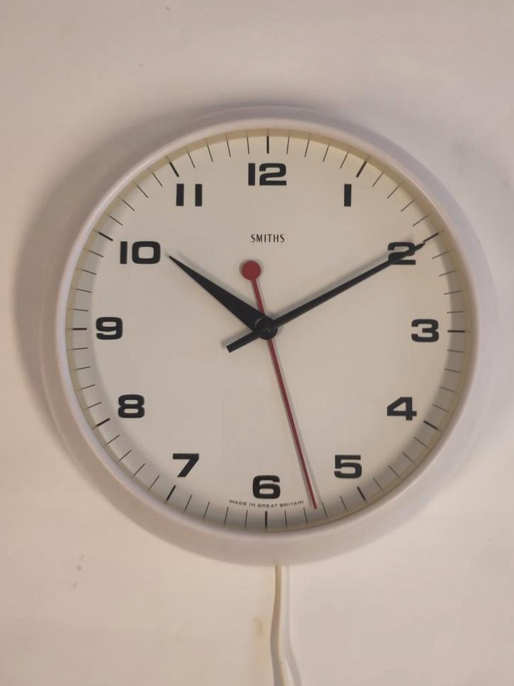Vintage industriële schoolklok Smiths klok ronde wandklok, Huis en Inrichting, Woonaccessoires | Klokken, Gebruikt, Wandklok, Analoog
