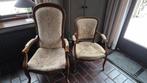 Twee Antieke fauteuils Louis XV met houten frame, Antiek en Kunst, Antiek | Meubels | Stoelen en Banken, Ophalen