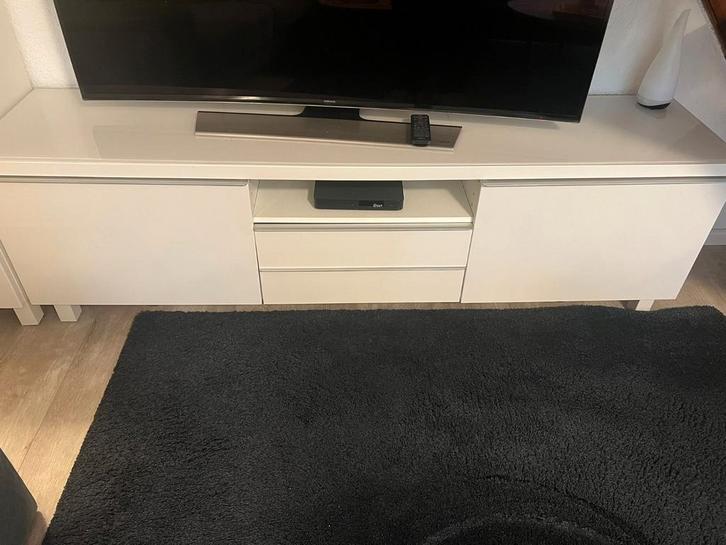 Ikea besta tv meubel wit, Huis en Inrichting, Kasten | Televisiemeubels, Gebruikt, Minder dan 100 cm, 150 tot 200 cm, 25 tot 50 cm