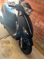 Piaggio New Fly, Fietsen en Brommers, Ophalen, Zo goed als nieuw, Fly