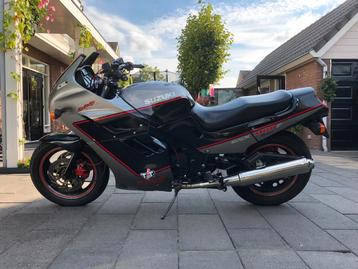 Suzuki GSX 1100f onderdelen beschikbaar voor biedingen