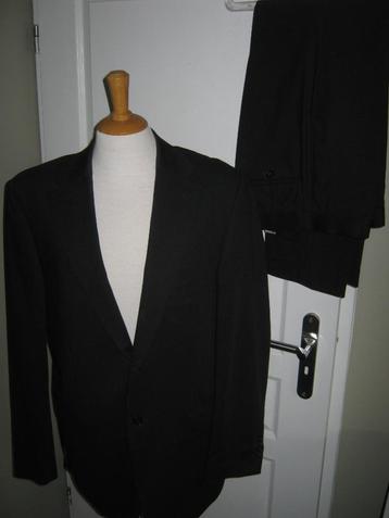 Mooi kostuum maat 50 van WE . beschikbaar voor biedingen