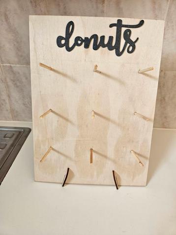Donuts bord beschikbaar voor biedingen
