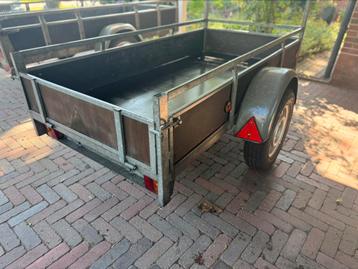 Aanhanger gegalvaniseerd 100 x 200 cm prima staat beschikbaar voor biedingen