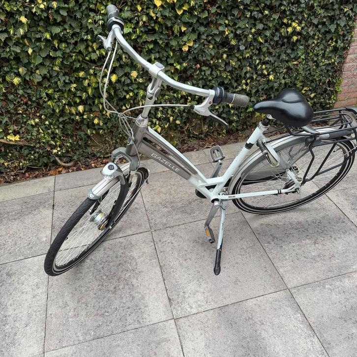 Gazelle Chamonix Plus damesfiets 53CM, Fietsen en Brommers, Fietsen | Dames | Damesfietsen, Gebruikt, Gazelle, Versnellingen, 53 tot 56 cm