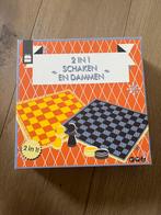 Dammen en schaken in een, Hobby en Vrije tijd, Gezelschapsspellen | Bordspellen, Ophalen, Hema, Een of twee spelers, Zo goed als nieuw