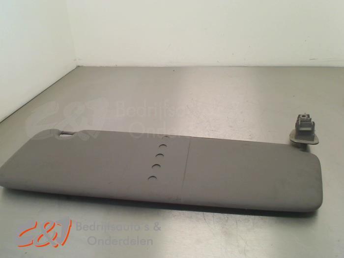 Zonneklep van een Renault Master, Auto-onderdelen, Interieur en Bekleding, Renault, Gebruikt, 3 maanden garantie, Ophalen of Verzenden
