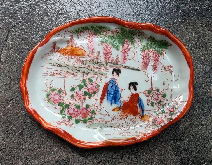 Antiek Chinees schaaltje porselein 'Geisha girl' 1900/1920, Antiek en Kunst, Antiek | Schalen, Ophalen of Verzenden