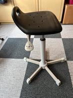 Te koop krukje, Huis en Inrichting, Ophalen of Verzenden, Zo goed als nieuw, Hout