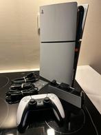 PS5 Slim Digital 1TB + Controller & Laadstation, Spelcomputers en Games, Spelcomputers | Sony PlayStation 5, Ophalen of Verzenden