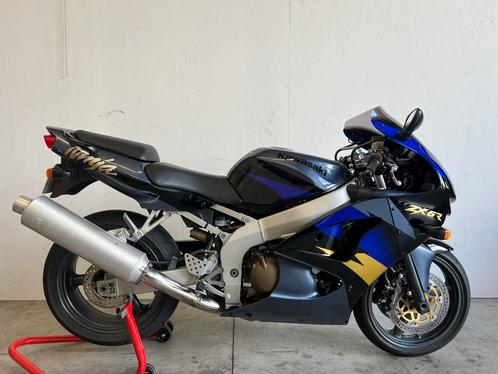 Kawasaki ZX-6R Orgineel in topstaat met lage kilometerstand, Motoren, Motoren | Kawasaki, Bedrijf, Super Sport, meer dan 35 kW