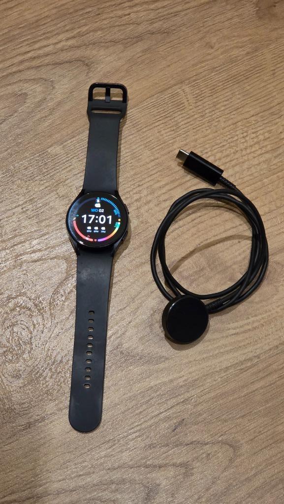 Samsung Galaxy Watch 5, Sieraden, Tassen en Uiterlijk, Smartwatches, Gebruikt, Android, Zwart, Afstand, Calorieverbanding, Conditie