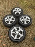 Winterbanden Continental 205/60R16 Volvo V40, Auto-onderdelen, Banden en Velgen, Ophalen, Gebruikt, 16 inch, Band(en)