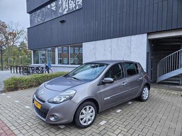 Renault Clio 1.2 16V NAP Airco Cruise beschikbaar voor biedingen