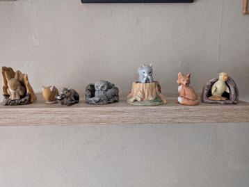 Porseleinen bosdieren beschikbaar voor biedingen