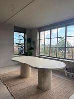 Uw organische/japandi Beton cire tafel op maat gemaakt., Huis en Inrichting, Tafels | Eettafels, Ophalen of Verzenden, Vijf personen of meer