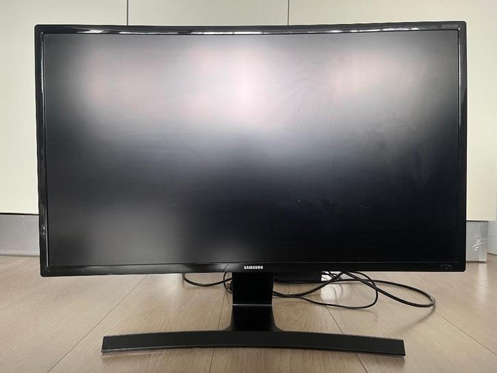 Curved PC monitor - Samsung S27E510C, Computers en Software, Monitoren, Zo goed als nieuw, 60 Hz of minder, HDMI, VGA, Gaming