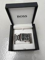 HUGO BOSS KLOK, Ophalen of Verzenden, Zo goed als nieuw, Staal, Overige merken