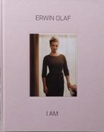 Erwin Olaf - I am (gesigneerd) - Engelstalige editie, Boeken, Kunst en Cultuur | Fotografie en Design, Fotografen, Ophalen of Verzenden